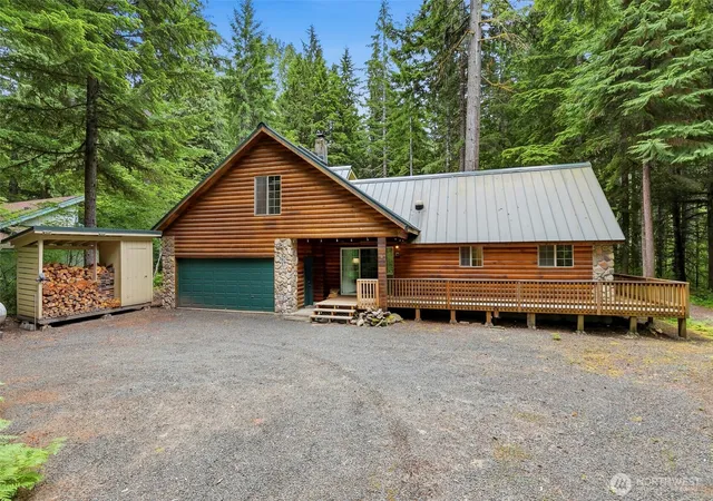 Single family home for sale at 191 Northwoods Cabin, Cougar, WA 98616 | MLS# NWM2547169