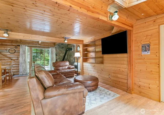 Photo 4 of Single family home for sale at 191 Northwoods Cabin, Cougar, WA 98616 | MLS# NWM2547169 | Listing updated on 2026-09-22
