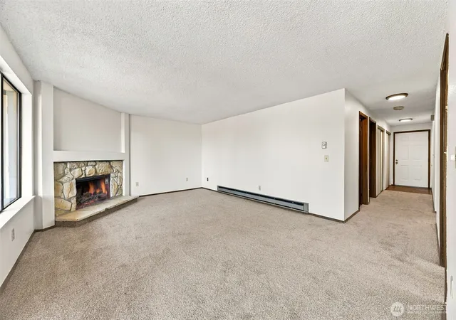 Photo 4 of Sale Pending at 22700 28th Avenue S #203, Des Moines, WA 98198 | MLS# NWM2547187 | Listing updated on 2026-10-01