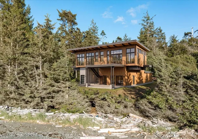 Photo 4 of Land for sale at 0 W Beach Rd, Oak Harbor, WA 98277 | MLS# NWM2547206 | Listing updated on 2026-09-22