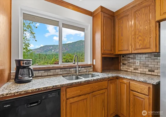 Photo 4 of Single family home for sale at 15619 N Trangen Loop Rd, Arlington, WA 98223 | MLS# NWM2547217 | Listing updated on 2026-10-02