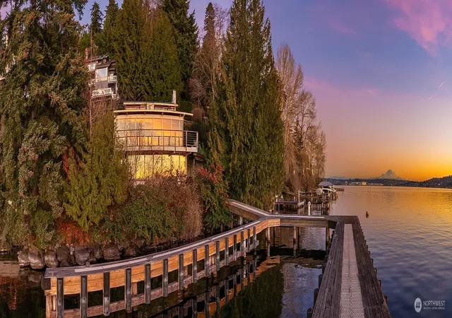 Photo 2 of Single family home for sale at 8001 W Mercer St, Mercer Island, WA 98040 | MLS# NWM2547263 | Listing updated on 2026-09-22