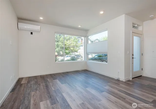 Photo 3 of Townhouse for sale at 12032 33rd Avenue Ne #F, Seattle, WA 98125 | MLS# NWM2547267 | Listing updated on 2026-09-22