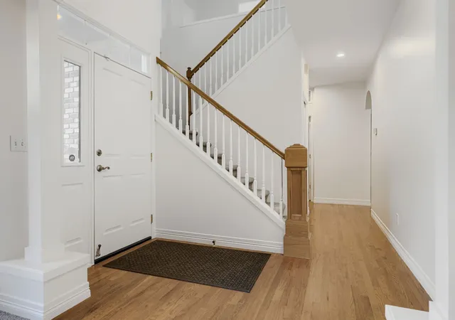 Photo 2 of Single family home for sale at 3132 187th Place SE, Bothell, WA 98012 | MLS# NWM2547270 | Listing updated on 2026-10-23