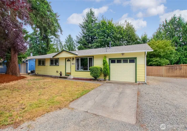 Photo 1 of Sale Pending at 18233 Se 262nd Place, Covington, WA 98042 | MLS# NWM2547286 | Listing updated on 2026-09-25