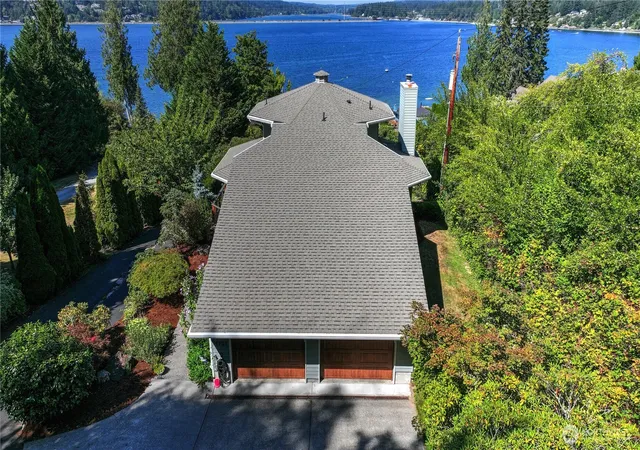 Photo 3 of Single family home for sale at 6921 120th Street Nw, Gig Harbor, WA 98332 | MLS# NWM2547317 | Listing updated on 2026-09-23