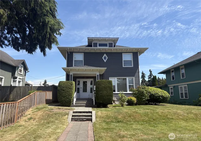 Photo 2 of Multi family home for sale at 2519 Baker Ave, Everett, WA 98201 | MLS# NWM2547331 | Listing updated on 2026-07-07
