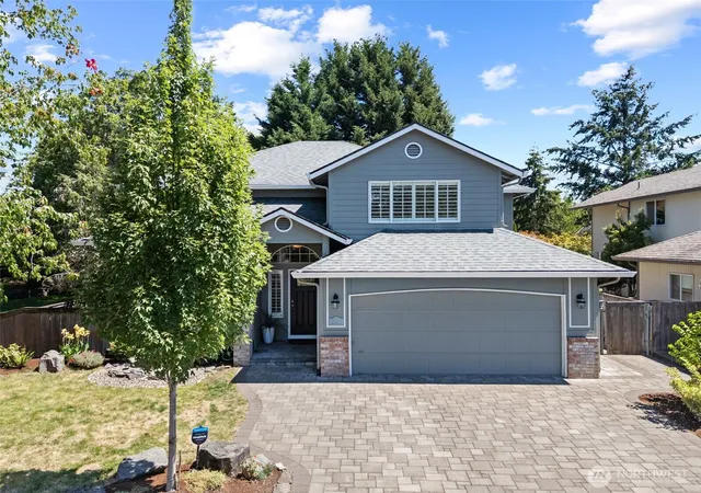 Photo 2 of Single family home for sale at 2303 Se 184th Avenue, Vancouver, WA 98683 | MLS# NWM2547333 | Listing updated on 2026-09-22