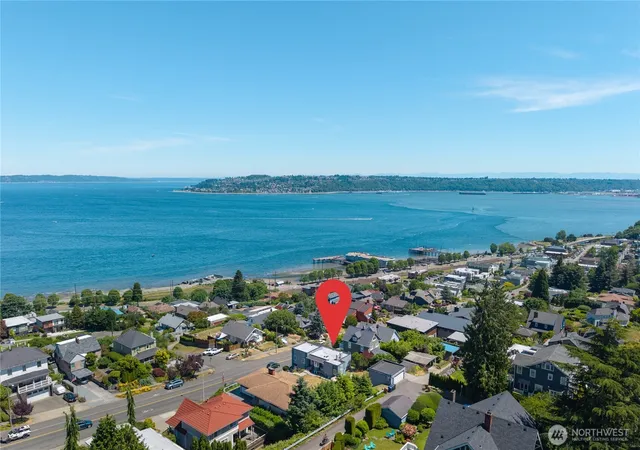 Photo 3 of Single family home for sale at 2726 N 30th Street, Tacoma, WA 98407 | MLS# NWM2547388 | Listing updated on 2026-09-28