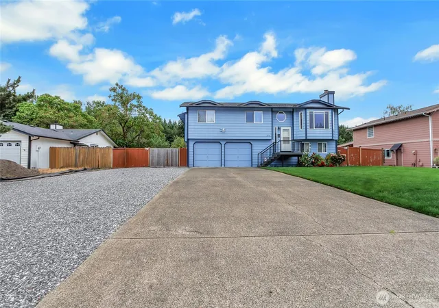 Photo 2 of Single family home for sale at 7518 211th Street E, Spanaway, WA 98387 | MLS# NWM2547434 | Listing updated on 2026-09-30