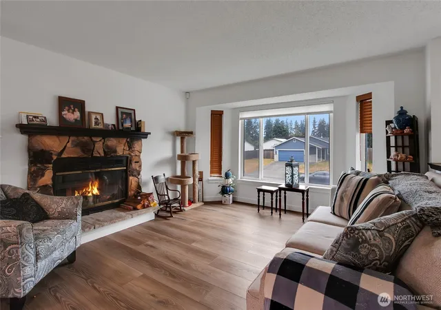 Photo 4 of Single family home for sale at 7518 211th Street E, Spanaway, WA 98387 | MLS# NWM2547434 | Listing updated on 2026-09-30