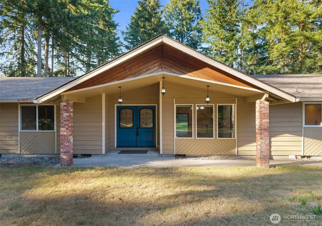 Photo 2 of Single family home for sale at 7925 Mullen Rd Se, Lacey, WA 98503 | MLS# NWM2547444 | Listing updated on 2026-09-22