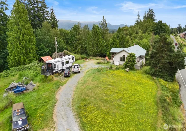 Photo 25 of Single family home for sale at 15593 State Route 9, Mount Vernon, WA 98274 | MLS# NWM2547468 | Listing updated on 2026-10-14