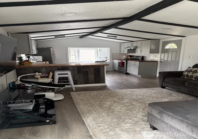 Photo 3 of Manufactured home for sale at 20810 108th Street E, Bonney Lake, WA 98391 | MLS# NWM2547545 | Listing updated on 2026-09-22