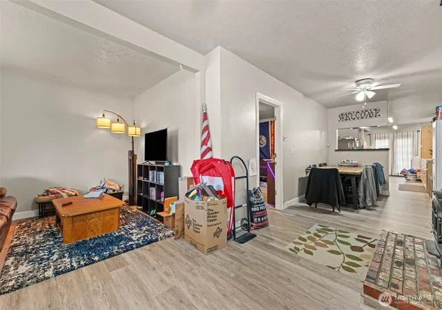 Photo 3 of Single family home for sale at 930 NW Pennsylvania, Chehalis, WA 98532 | MLS# NWM2547558 | Listing updated on 2026-07-26