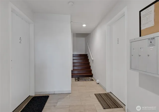 Photo 3 of Condo for sale at 417 23rd Avenue #4, Seattle, WA 98122 | MLS# NWM2547583 | Listing updated on 2026-09-22