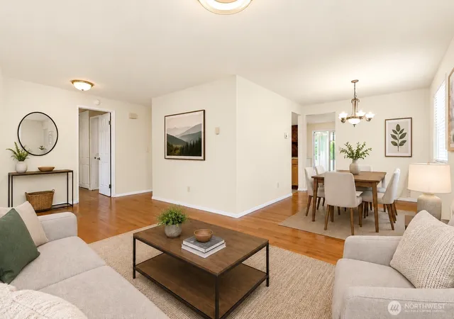 Photo 2 of Sale Pending at 2904 Briarwood Ct S, Puyallup, WA 98374 | MLS# NWM2547596 | Listing updated on 2026-10-21