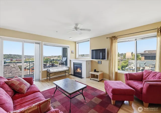 Photo 3 of Condo for sale at 2713 Boylston Ave E #201, Seattle, WA 98102 | MLS# NWM2547619 | Listing updated on 2026-09-22