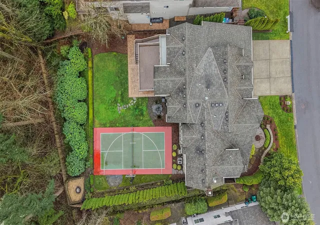 Photo 2 of Mansion for sale at 14225 Se 87th Place, Newcastle, WA 98059 | MLS# NWM2547636 | Listing updated on 2026-10-02