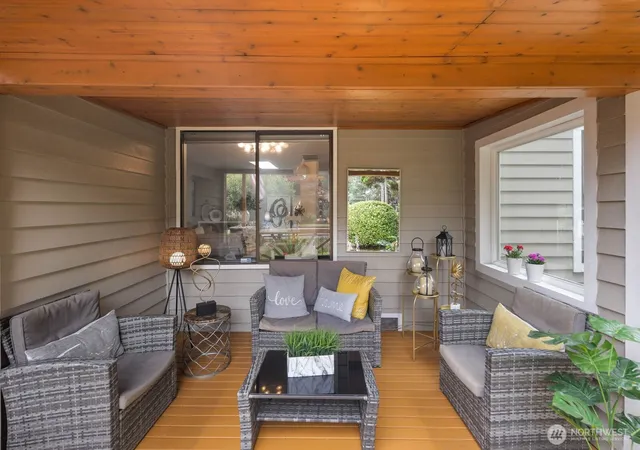 Photo 4 of Single family home for sale at 16030 12th Avenue NE, Shoreline, WA 98155 | MLS# NWM2547672 | Listing updated on 2026-09-30