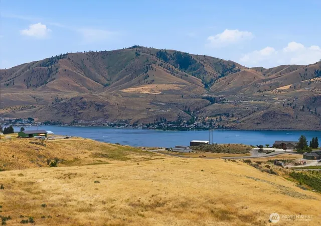 Photo 2 of Land for sale at 0 Boyd Rd, Chelan, WA 98816 | MLS# NWM2547679 | Listing updated on 2026-09-22