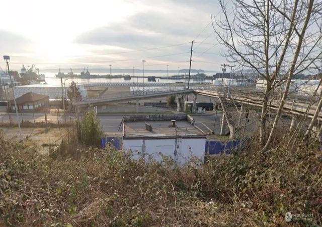 Photo 3 of Land for sale at 2501 W Marine View Dr, Everett, WA 98201 | MLS# NWM2547694 | Listing updated on 2026-09-22