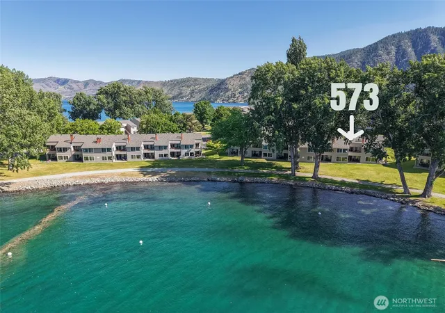 Photo 3 of Single family home for sale at 1 Beach 573 C, Manson, WA 98831 | MLS# NWM2547700 | Listing updated on 2026-10-12