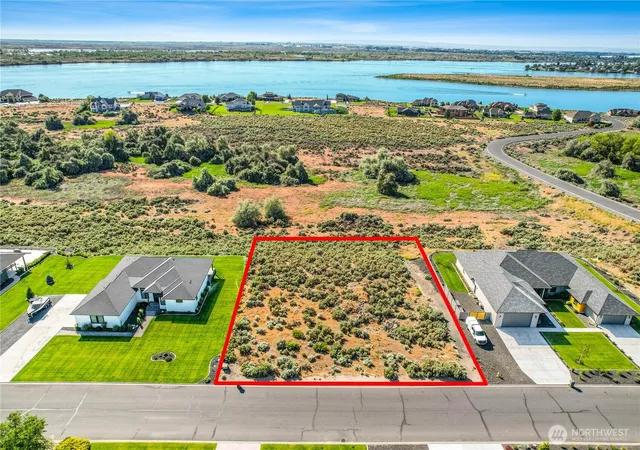 Photo 1 of Land for sale at 8084 Dune Lake Rd Se, Moses Lake, WA 98837 | MLS# NWM2547703 | Listing updated on 2026-09-22