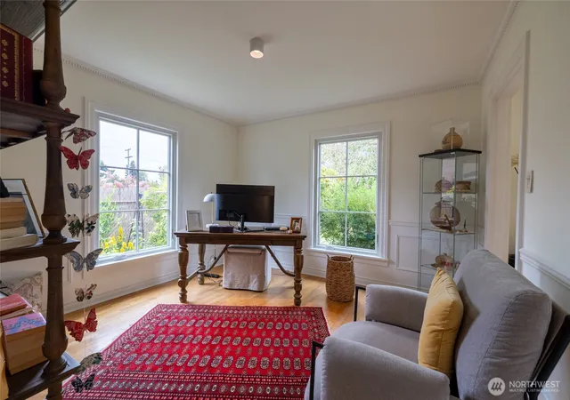 Photo 4 of Single family home for sale at 823 H St, Centralia, WA 98531 | MLS# NWM2547710 | Listing updated on 2026-10-01