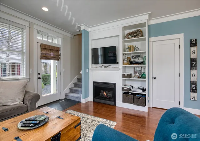 Photo 4 of Townhouse for sale at 38 W Myrtle Ln, Pacific Beach, WA 98571 | MLS# NWM2547741 | Listing updated on 2026-09-22