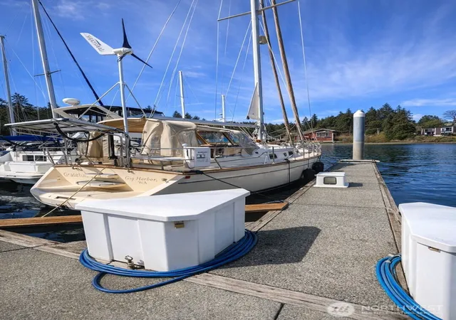 Photo 4 of House for sale at 3901 Harborview Dr #A7, Gig Harbor, WA 98332 | MLS# NWM2547750 | Listing updated on 2026-09-25
