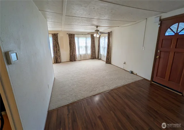 Photo 4 of Manufactured home for sale at 24222 54th Avenue W #65, Mountlake Terrace, WA 98043 | MLS# NWM2547754 | Listing updated on 2026-09-22