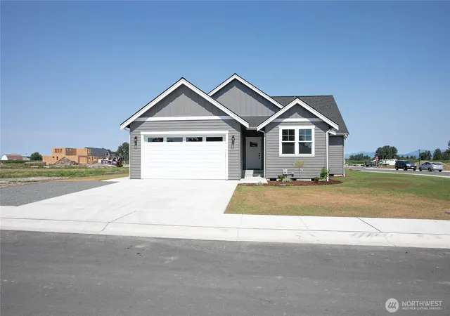 Photo 2 of Sale Pending at 400 W 3rd Street #A, Everson, WA 98247 | MLS# NWM2547766 | Listing updated on 2026-09-25