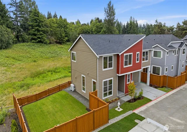 Photo 2 of Single family home for sale at 12506 Se 256th Place #8, Kent, WA 98030 | MLS# NWM2547788 | Listing updated on 2026-09-30