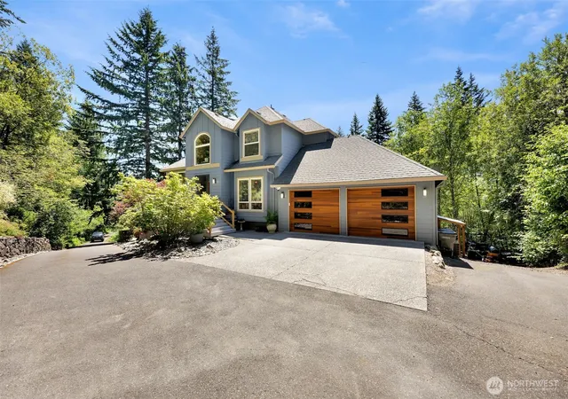 Photo 2 of Single family home for sale at 15212 Ne Winsor Dr, Brush Prairie, WA 98606 | MLS# NWM2547866 | Listing updated on 2026-09-22