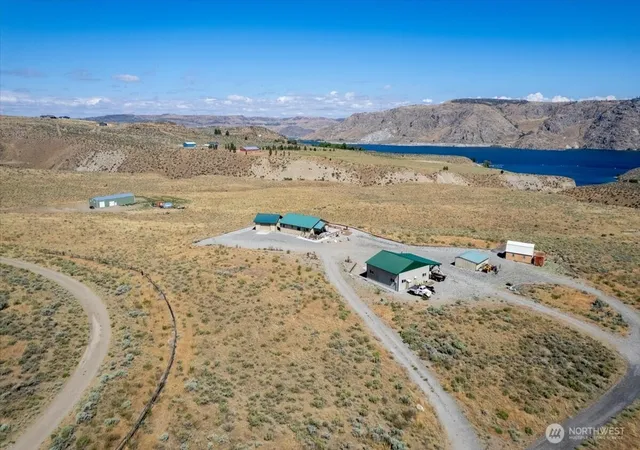 Photo 39 of Single family home for sale at 44495 Sr 174 N, Grand Coulee, WA 99133 | MLS# NWM2547872 | Listing updated on 2026-09-22