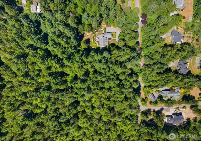 Photo 3 of Land for sale at 0 El Cimo Ln Ne, Bainbridge Island, WA 98110 | MLS# NWM2547900 | Listing updated on 2026-09-24