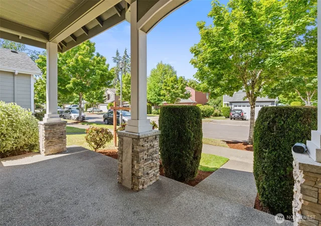 Photo 3 of Sale Pending at 4708 Durham St SE, Lacey, WA 98503 | MLS# NWM2547903 | Listing updated on 2026-10-02