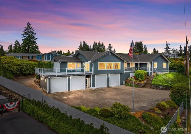 Photo 1 of Single family home for sale at 2025 5th Street SE, Puyallup, WA 98372 | MLS# NWM2547909 | Listing updated on 2026-10-26