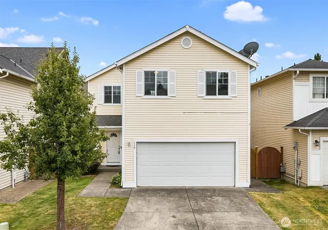 Photo 1 of Single family home for sale at 110 Ferndale Ave Se, Renton, WA 98056 | MLS# NWM2547926 | Listing updated on 2026-10-01
