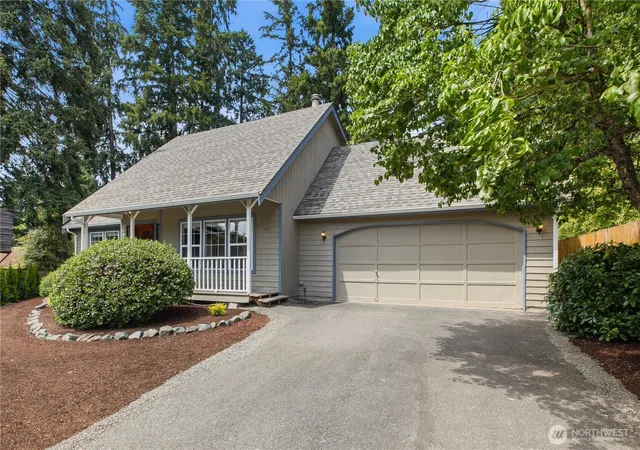 Photo 2 of Single family home for sale at 7413 144th Street Ct E, Puyallup, WA 98375 | MLS# NWM2547948 | Listing updated on 2026-09-22