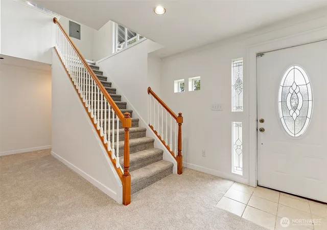 Photo 3 of Sale Pending at 711 Galloway St, Steilacoom, WA 98388 | MLS# NWM2547950 | Listing updated on 2026-09-21