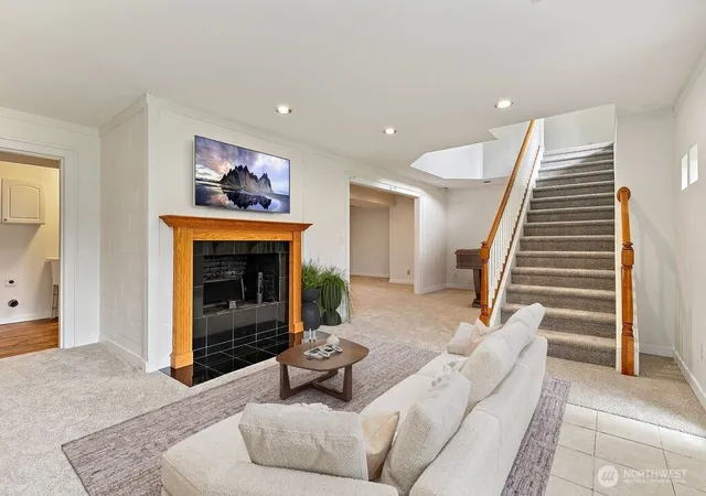 Photo 3 of Sale Pending at 711 Galloway St, Steilacoom, WA 98388 | MLS# NWM2547950 | Listing updated on 2026-09-21