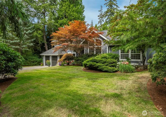 Photo 1 of Single family home for sale at 8850 Bald Eagle Dr, Blaine, WA 98230 | MLS# NWM2547974 | Listing updated on 2026-09-22