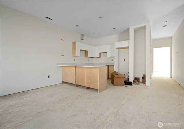 Photo 3 of Single family home for sale at 14893 Red Delicious St, Entiat, WA 98822 | MLS# NWM2547994 | Listing updated on 2026-09-28