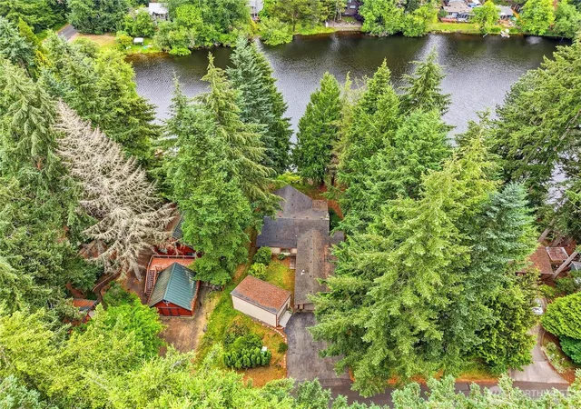 Photo 2 of Single family home for sale at 7836 Tanwax Dr Se, Olympia, WA 98513 | MLS# NWM2548006 | Listing updated on 2026-10-01