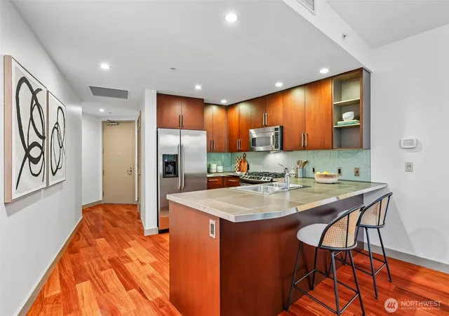Photo 4 of Condo for sale at 910 Lenora St #S307, Seattle, WA 98121 | MLS# NWM2548017 | Listing updated on 2026-09-22