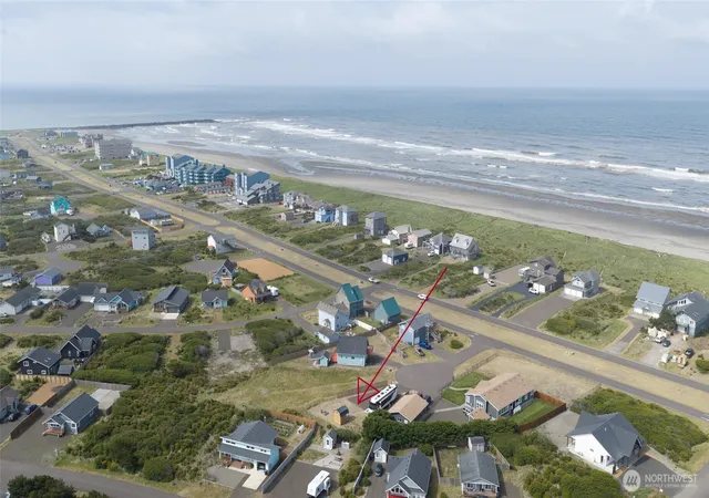 Photo 4 of Sale Pending at 1242 Catalina Ct SW, Ocean Shores, WA 98569 | MLS# NWM2548039 | Listing updated on 2026-09-21