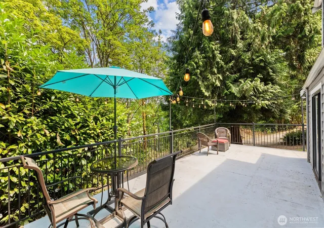 Photo 3 of Single family home for sale at 8233 Ne 169th Street, Kenmore, WA 98028 | MLS# NWM2548080 | Listing updated on 2026-09-23
