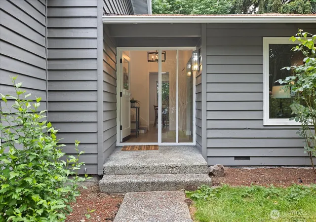 Photo 3 of Sale Pending at 2620 170th Street SE, Bothell, WA 98012 | MLS# NWM2548103 | Listing updated on 2026-09-20